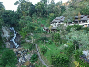 Гостиница Kangsadarn Resort and Waterfall  Ханг Донг
